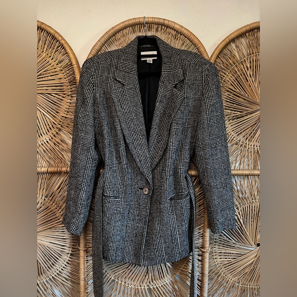 Vintage Emanuel Ungaro Coat - Picture 2 of 5